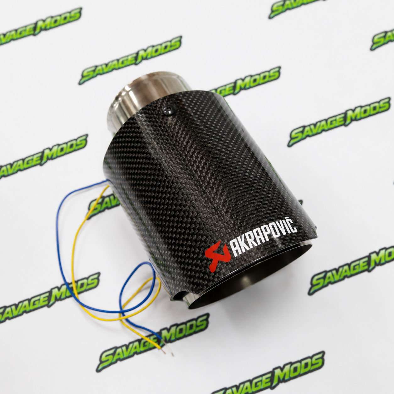 Exhaust Tip Sporty Carbon-Fiber Style finish with LED Glow Effect | Single Outlet