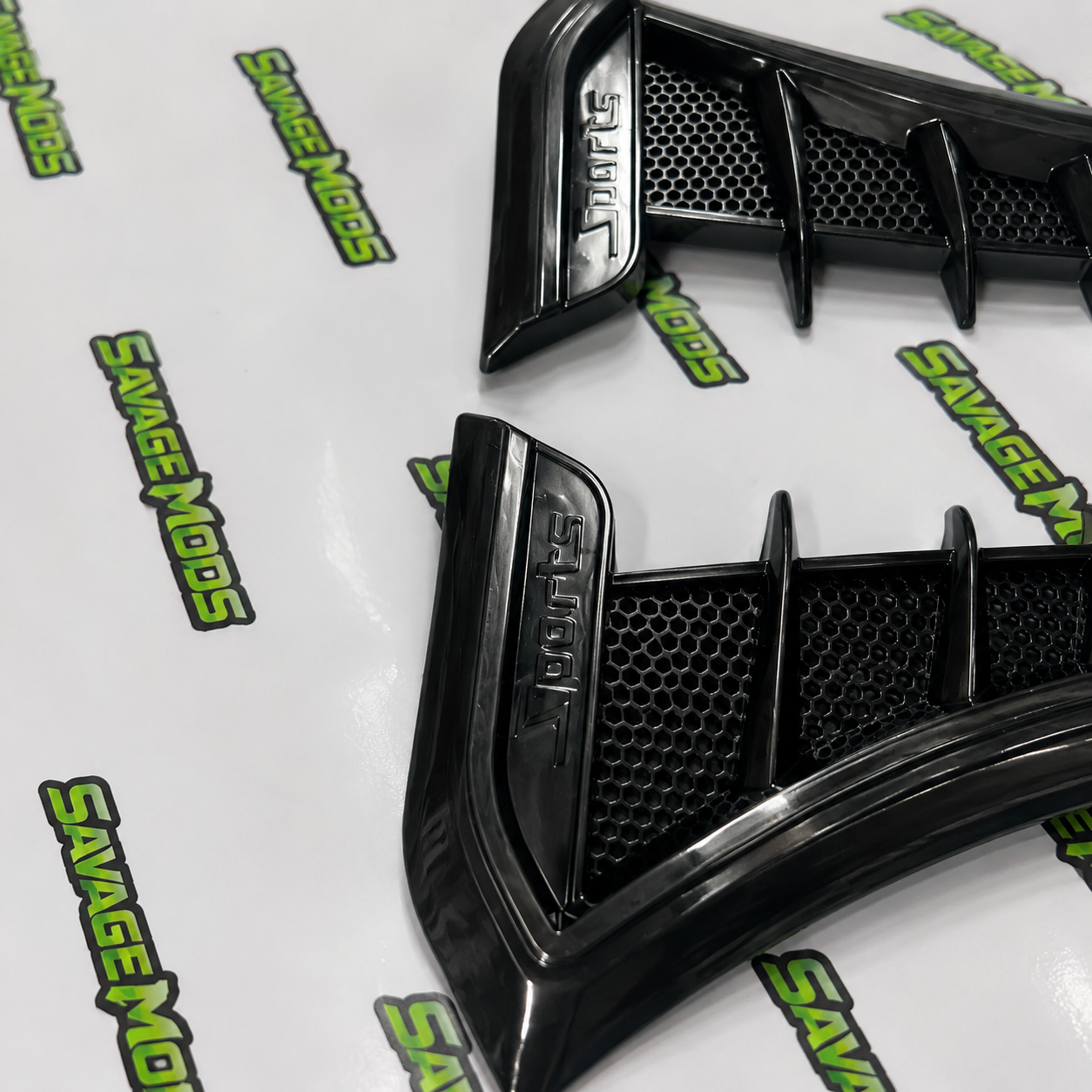 Universal Fender Side Vents | Black Decorative Air Flow Intakes