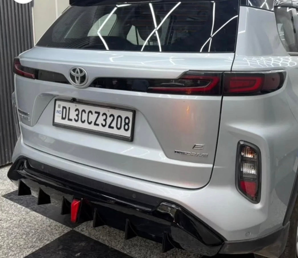 Maruti Grand Vitara Rear Diffuser | 6-Fin Sport Style with F1 Light