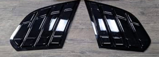Maruti Grand Vitara & Toyota Hyryder Quarter Window Louvers | Gloss Black